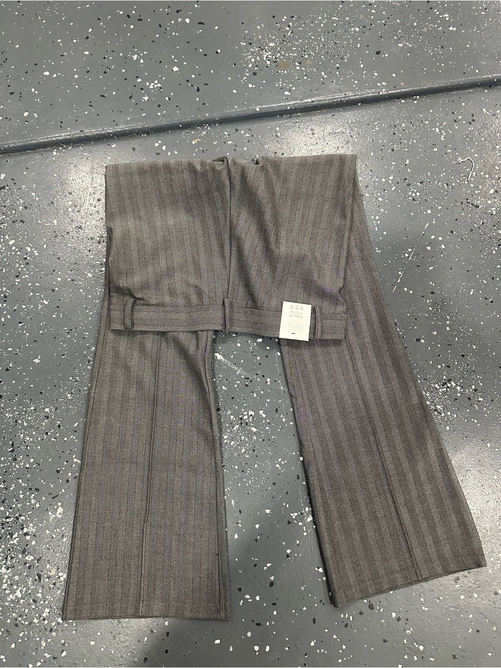 Zara Gray Pinstripe Wide-Leg Dress Pants